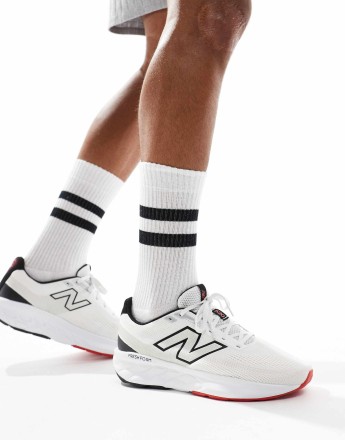 New Balance 520 running trainers in white and black