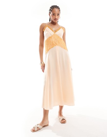 Scalpers saten lace dress in mango