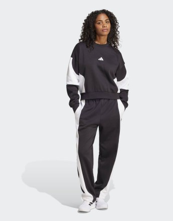 adidas Laziday track suit in black