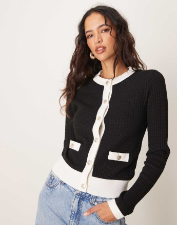 New Look button down cardigan with white tipping in black