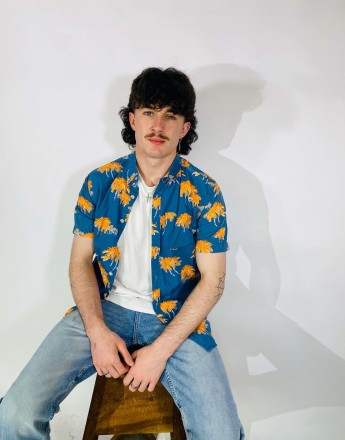 Vintage Size S Hawaiian Short Sleeve Shirt In Multi