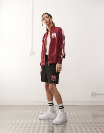 47 Brand NY Yankees imprint logo shorts in black/red