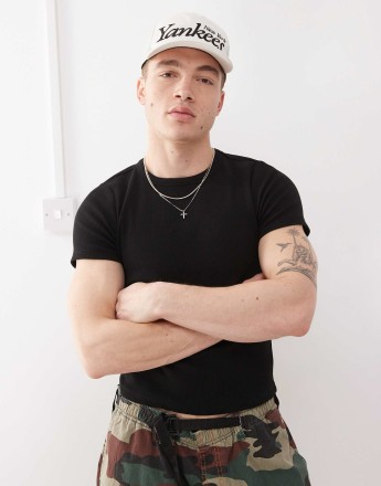 COLLUSION Ribbed t-shirt in black