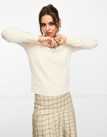 ONLY crew neck jumper in cream