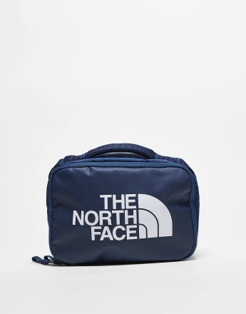 The North Face Base camp voyager wash bag in blue