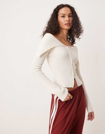 Gina Tricot rib knitted zip front cardigan with off shoulder collar in cream