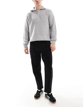 Farah hawtin relaxed fit jeans in black