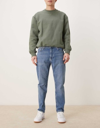 Calvin Klein Jeans dad jeans in mid wash