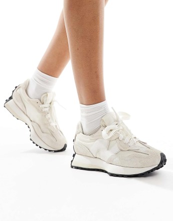 New Balance 327 in off white