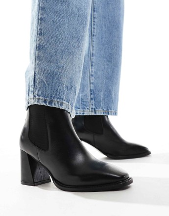 Walk London Frankie boot in black leather