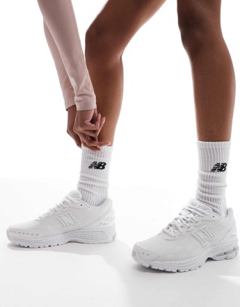New Balance 1906W trainers in white