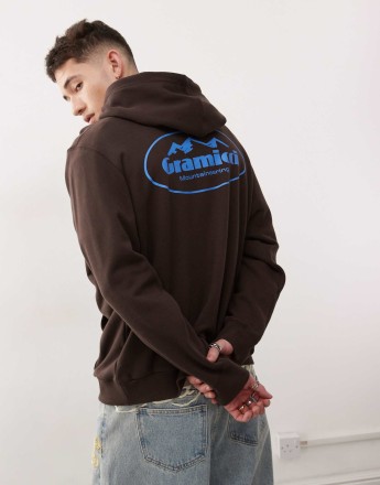 Gramicci mountaineering graphic hoodie in dark brown
