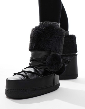 Public Desire Aster snowboots with with fur trim and pom pom detail in Black
