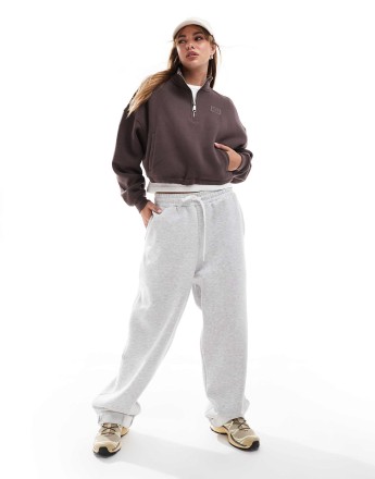 Hera collective cropped sweatshirt in slate brown