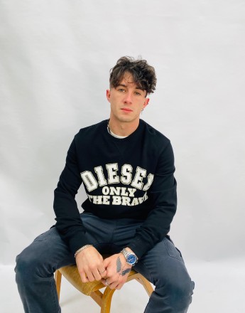 Vintage Size S Diesel Sweatshirt in Black