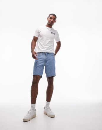 Levi's 468 loose fit denim shorts in mid wash