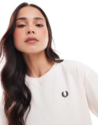 Fred Perry crew neck t-shirt in light pink