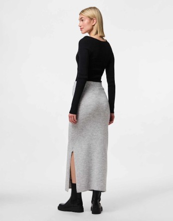 Pieces Midi skirt in light grey
