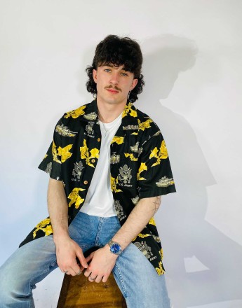 Vintage Size XL Hawaiian Short Sleeve Shirt In Multi