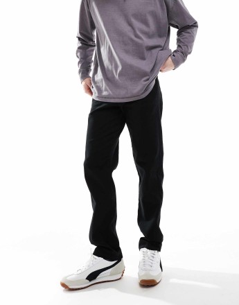 JJ Rebel loose fit chino in black