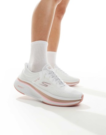 Skechers Go run elevate 2.0 banyan trainer in white