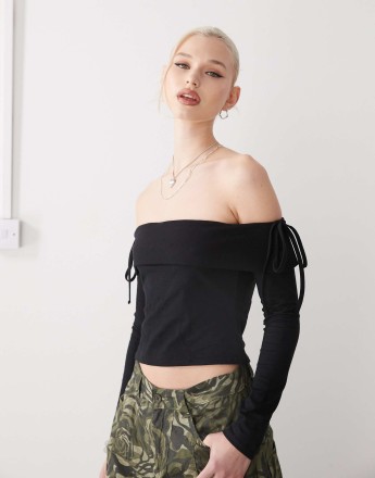 COLLUSION off shoulder top with shoulder bow detail