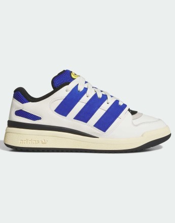adidas Originals Forum2000 shoes in off white / semi lucid blue /