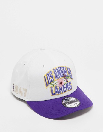 New Era LA Lakers 9fifty contrast peak cap in multi