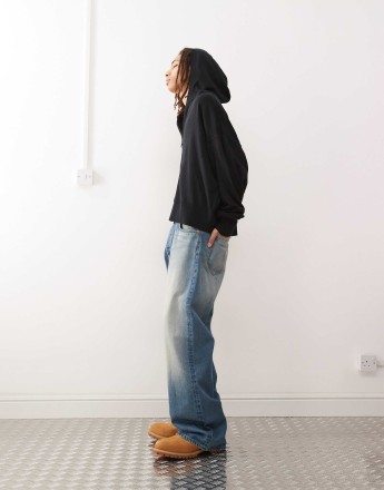 COLLUSION knitted oversized hoodie in Navy