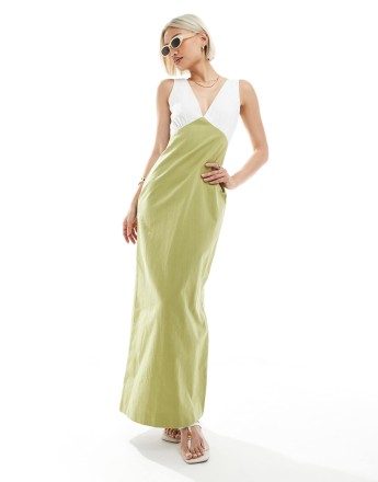 4th & Reckless linen look contrast plunge neck maxi dress in cream and olive