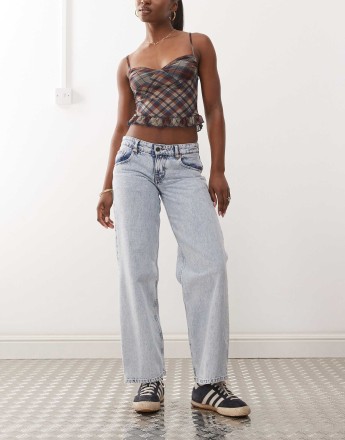 Motel parallel leg low rise jeans in 80s light blue wash