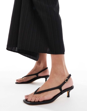London Rebel Wide Fit strap detail thong heeled sandals in black
