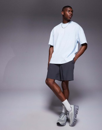 4505 Icon heavyweight cotton oversized t-shirt with quick dry finish in light blue