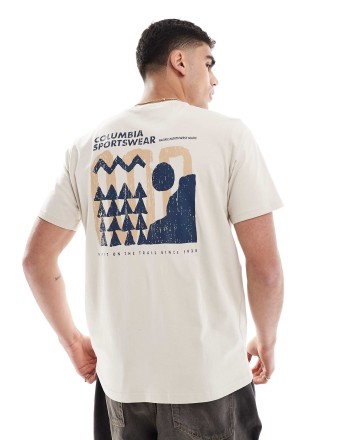 Columbia Explorers Canyon Back short sleeve t-shirt in beige
