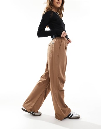 The North Face Woven trousers in latte