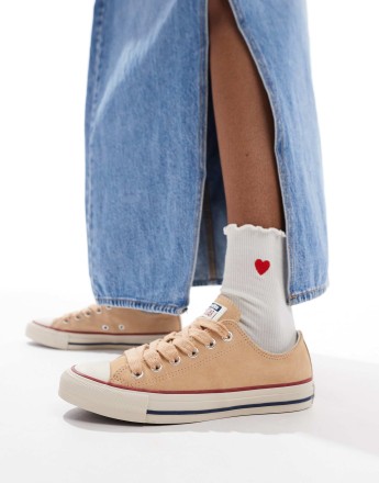 Converse Chuck Taylor All Star Ox trainers in beige